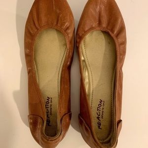 Kenneth Cole Reaction Brown Leather Ballet Flats